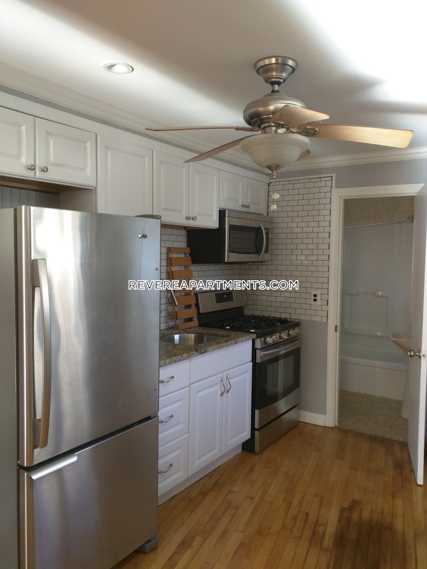 REVERE - 1 Bed, 2 Baths - Image 3