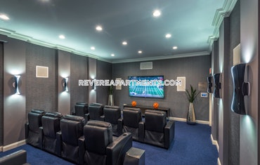 Overlook Ridge Dr. Revere