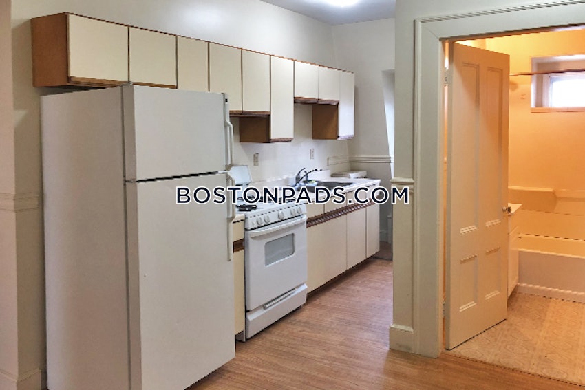 SALEM - 1 Bed, 1 Bath - Image 1