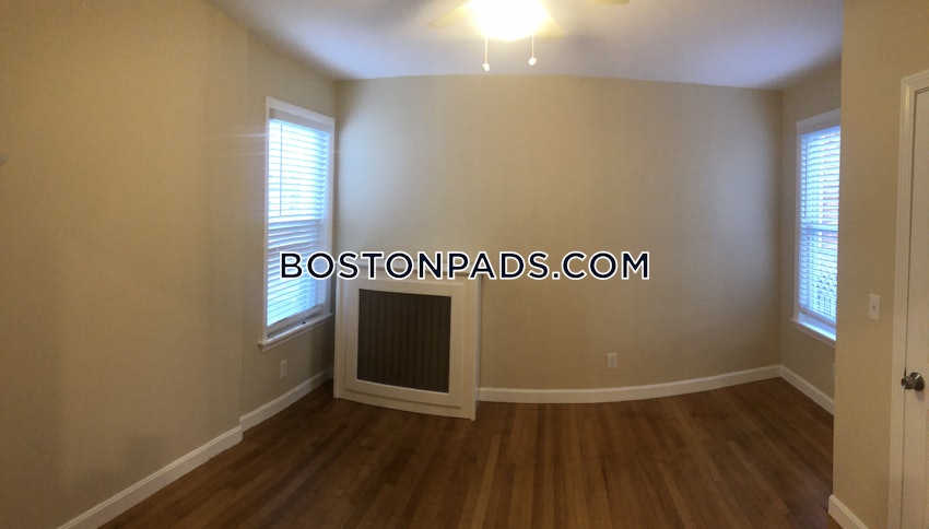 SALEM - 1 Bed, 1 Bath - Image 4