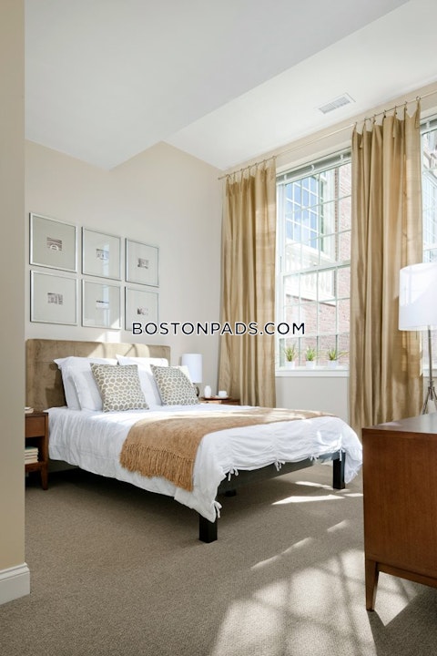 South Main St. Sharon photo 18