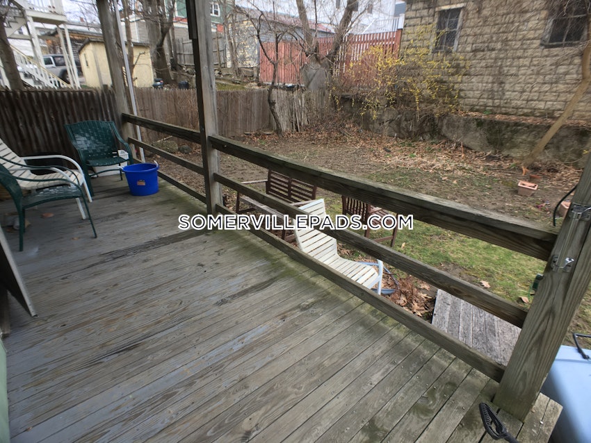 SOMERVILLE - DAVIS SQUARE - 3 Beds, 1 Bath - Image 29