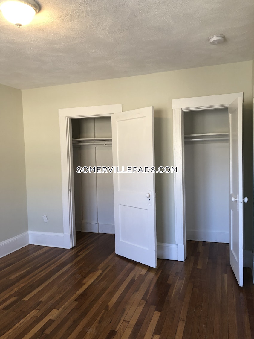 SOMERVILLE - DAVIS SQUARE - 2 Beds, 1 Bath - Image 6