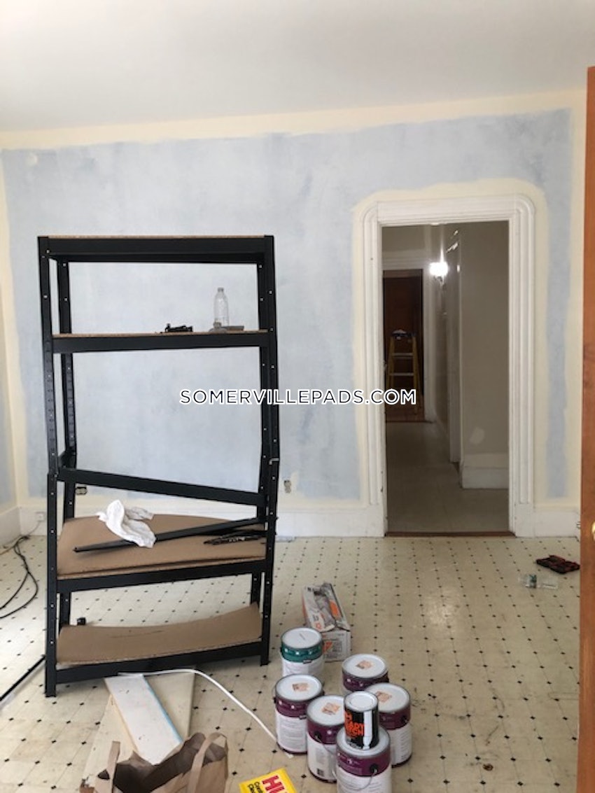 SOMERVILLE - EAST SOMERVILLE - 2 Beds, 1 Bath - Image 12