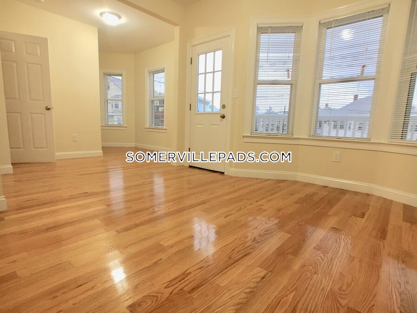 SOMERVILLE - EAST SOMERVILLE - 4 Beds, 2 Baths - Image 10