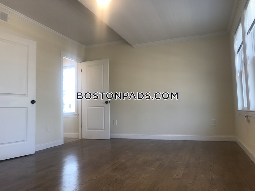 SOMERVILLE - MAGOUN/BALL SQUARE - 4 Beds, 2 Baths - Image 42