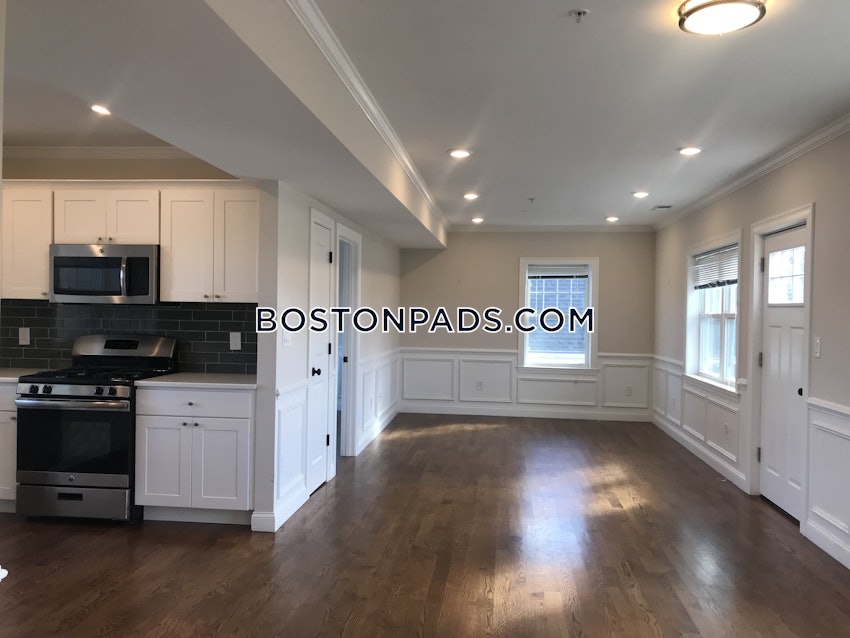 SOMERVILLE - MAGOUN/BALL SQUARE - 4 Beds, 2 Baths - Image 4