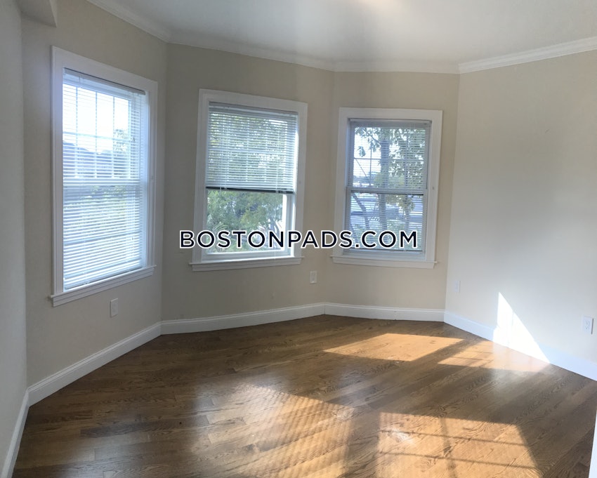 SOMERVILLE - MAGOUN/BALL SQUARE - 4 Beds, 2 Baths - Image 36