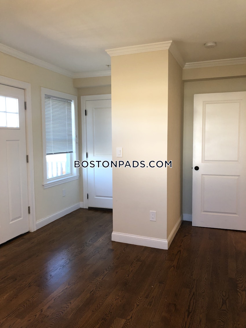 SOMERVILLE - MAGOUN/BALL SQUARE - 4 Beds, 2 Baths - Image 27