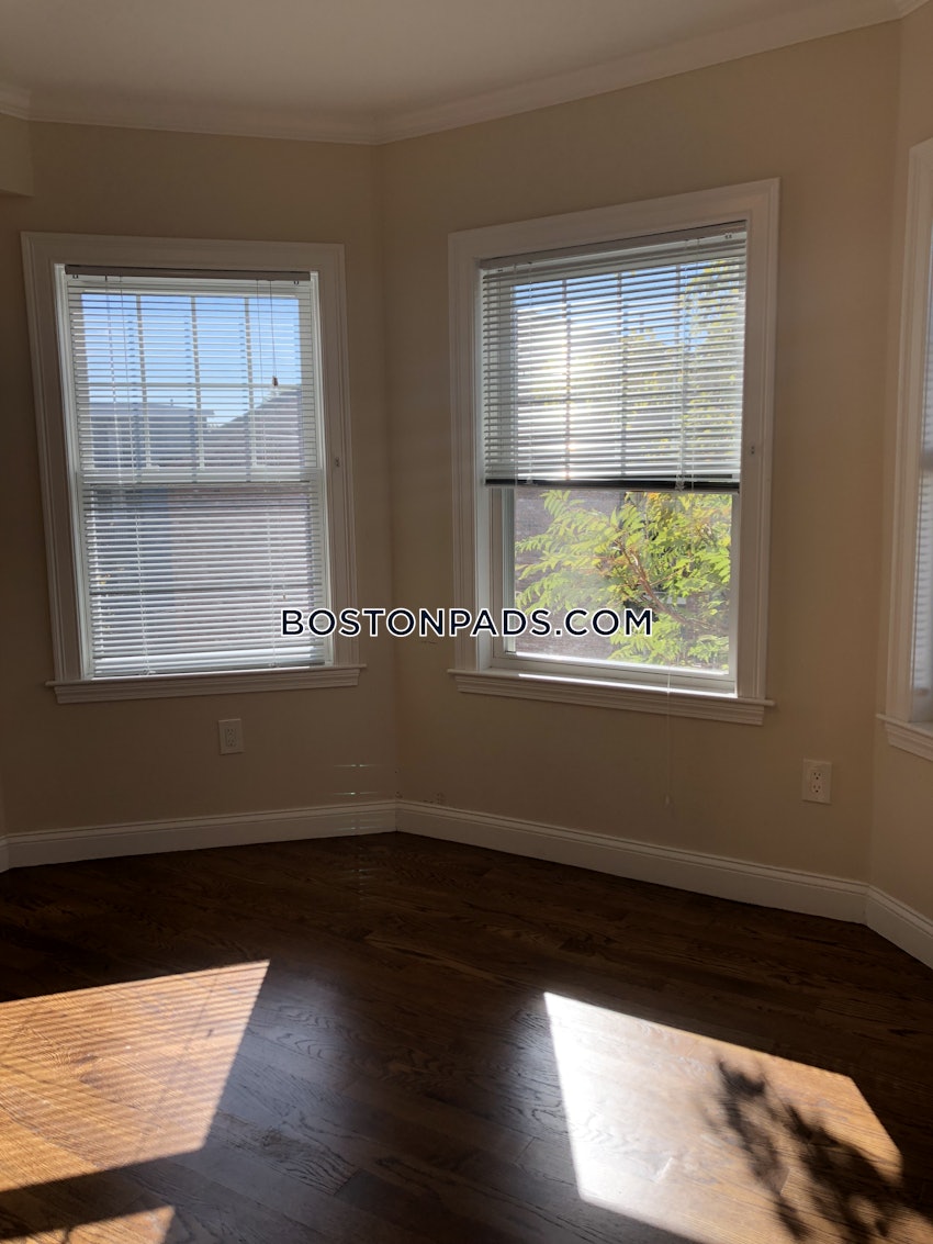 SOMERVILLE - MAGOUN/BALL SQUARE - 4 Beds, 2 Baths - Image 19