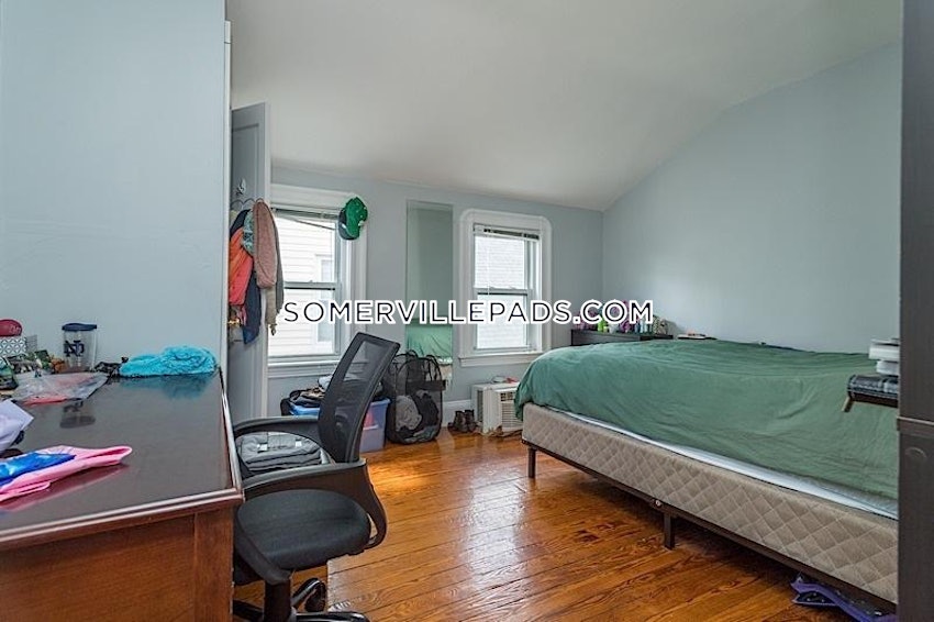 SOMERVILLE - PORTER SQUARE - 5 Beds, 2 Baths - Image 5