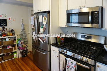 Porter Square, Somerville, MA - 3 Beds, 2 Baths - $4,700 - ID#4634520
