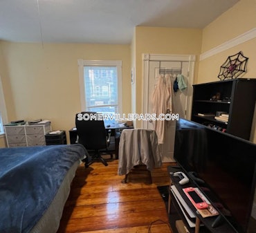 Porter Square, Somerville, MA - 3 Beds, 1 Bath - $3,900 - ID#4551996
