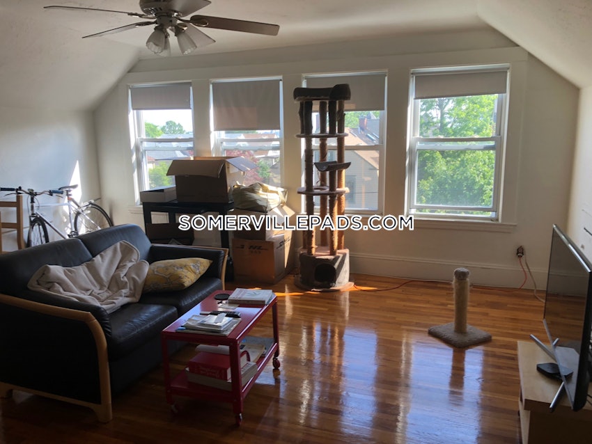 SOMERVILLE - SPRING HILL - 2 Beds, 1 Bath - Image 1