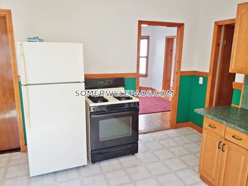 SOMERVILLE - SPRING HILL - 4 Beds, 2 Baths - Image 5