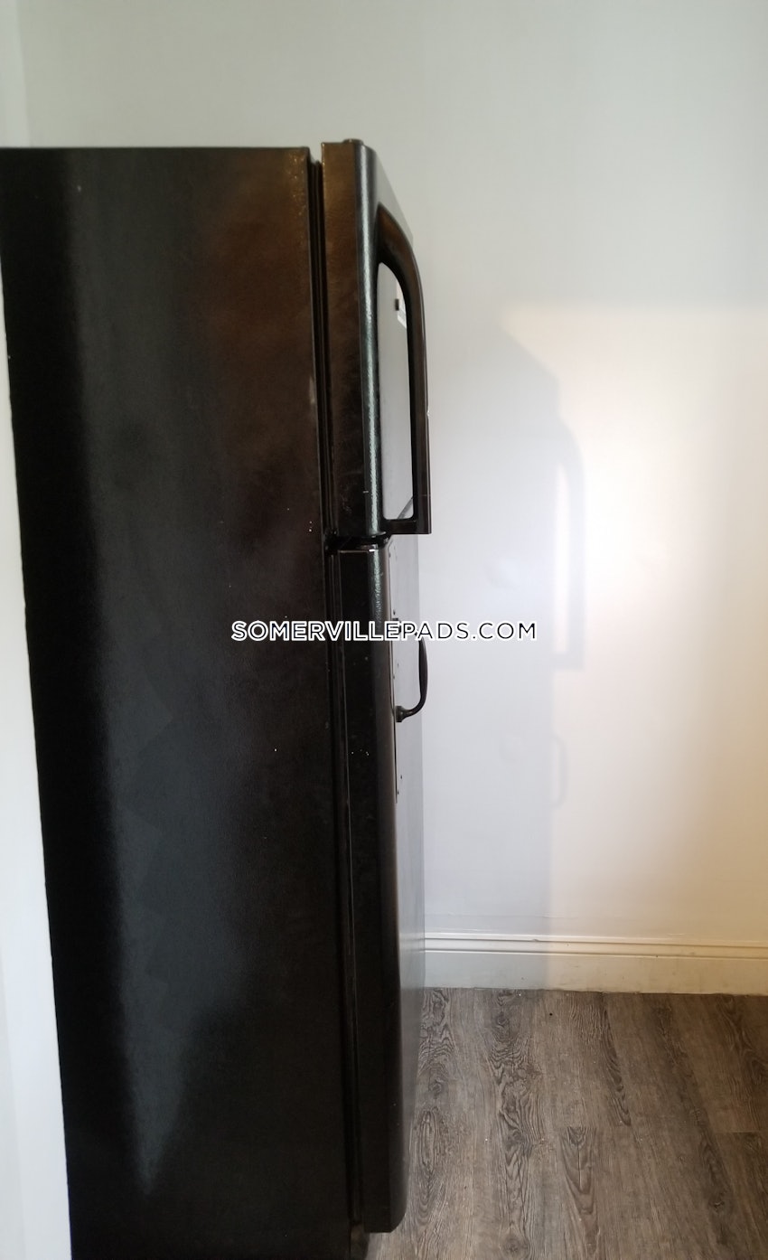 SOMERVILLE - SPRING HILL - 5 Beds, 2 Baths - Image 29