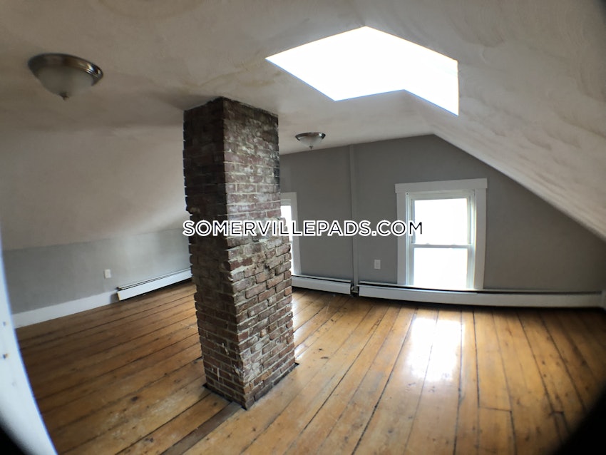 SOMERVILLE - SPRING HILL - 2 Beds, 1 Bath - Image 4