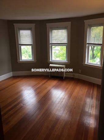 somerville-3-bed-1-bath-located-on-packard-ave-tufts-3500-4086432