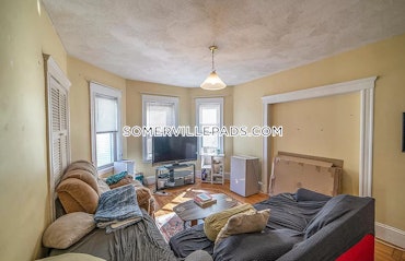 Tufts, Somerville, MA - 4 Beds, 2 Baths - $3,800 - ID#4737683