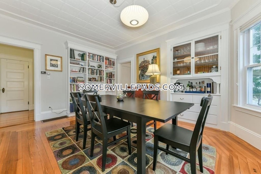 SOMERVILLE - TUFTS - 4 Beds, 1 Bath - Image 6