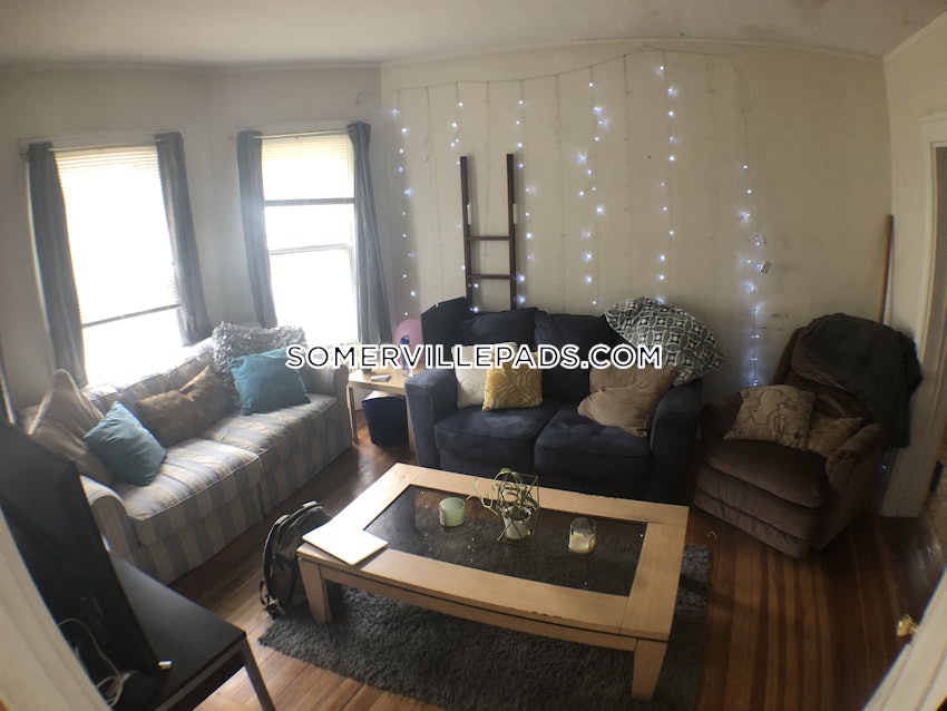 SOMERVILLE - TUFTS - 4 Beds, 2 Baths - Image 1