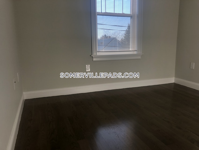 SOMERVILLE - UNION SQUARE - 3 Beds, 1 Bath - Image 14