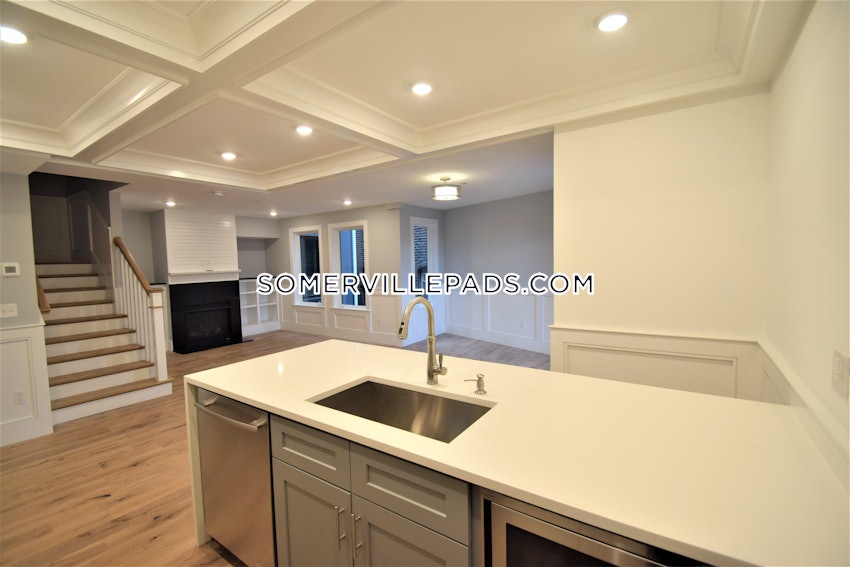 SOMERVILLE - UNION SQUARE - 2 Beds, 2.5 Baths - Image 4