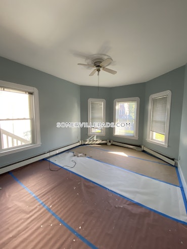 West Somerville/ Teele Square, Somerville, MA - 3 Beds, 1 Bath - $3,900 - ID#4551993