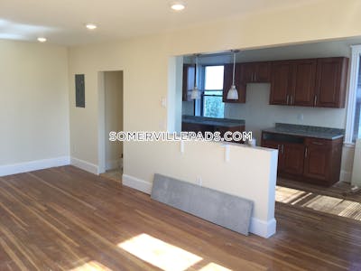 Somerville 3 Bed 1 Bath SOMERVILLE  Winter Hill - $3,450