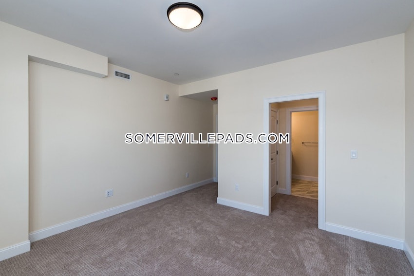 SOMERVILLE - WINTER HILL - 2 Beds, 2 Baths - Image 14