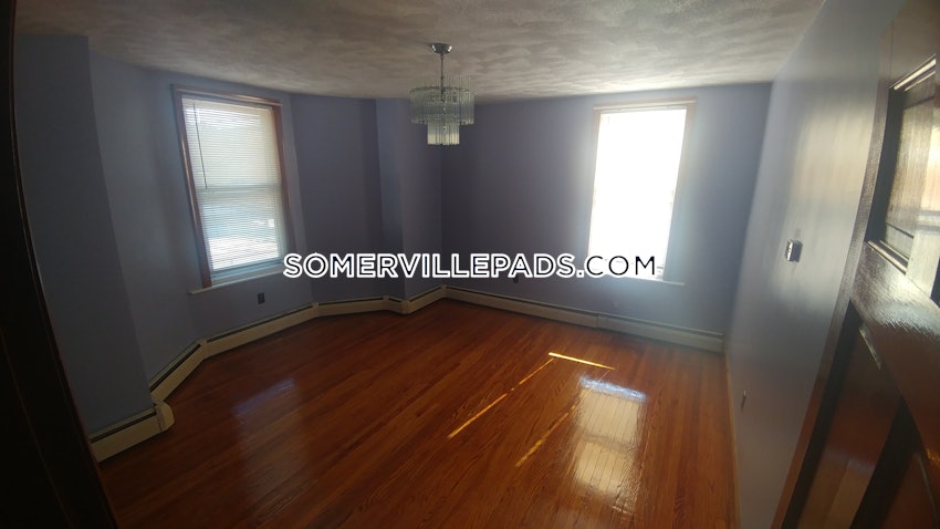 SOMERVILLE - WINTER HILL - 2 Beds, 1 Bath - Image 2