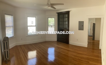 Winter Hill, Somerville, MA - 3 Beds, 1 Bath - $3,200 - ID#4876468