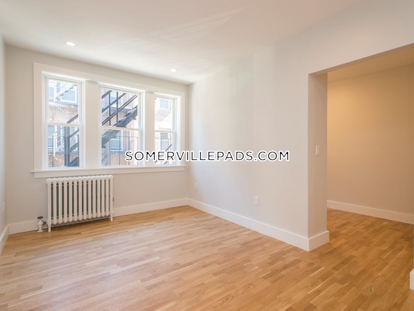 SOMERVILLE - WINTER HILL - 1 Bed, 1 Bath - Image 9