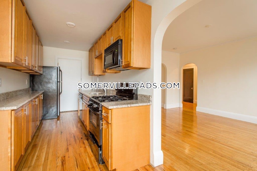 SOMERVILLE - WINTER HILL - 1 Bed, 1 Bath - Image 3