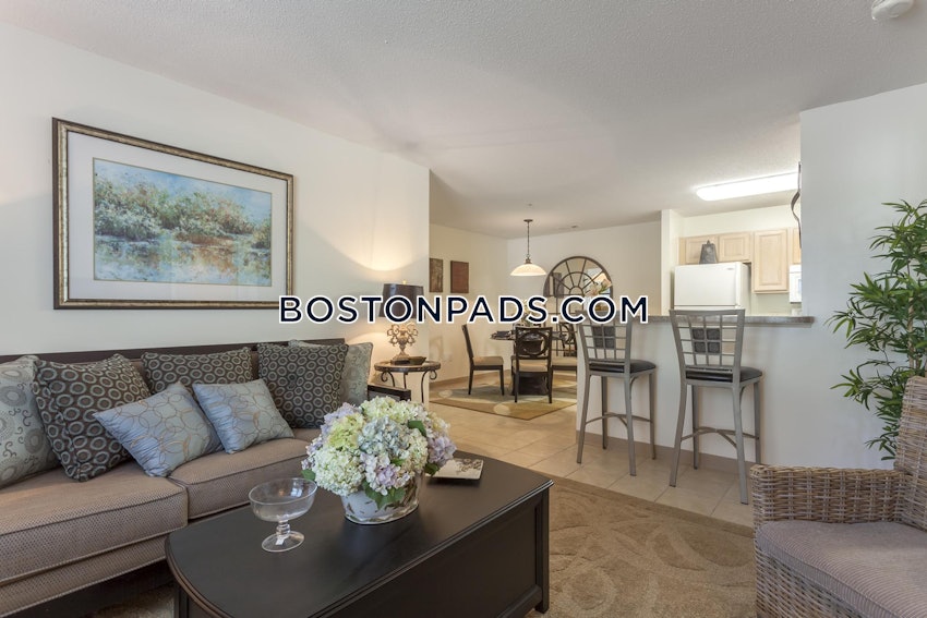 STOUGHTON - 1 Bed, 1 Bath - Image 1