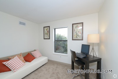 Taunton Apartment for rent 3 Bedrooms 2 Baths - $2,665