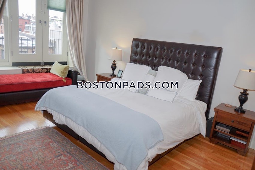 BOSTON - BACK BAY - 3 Beds, 2 Baths - Image 3