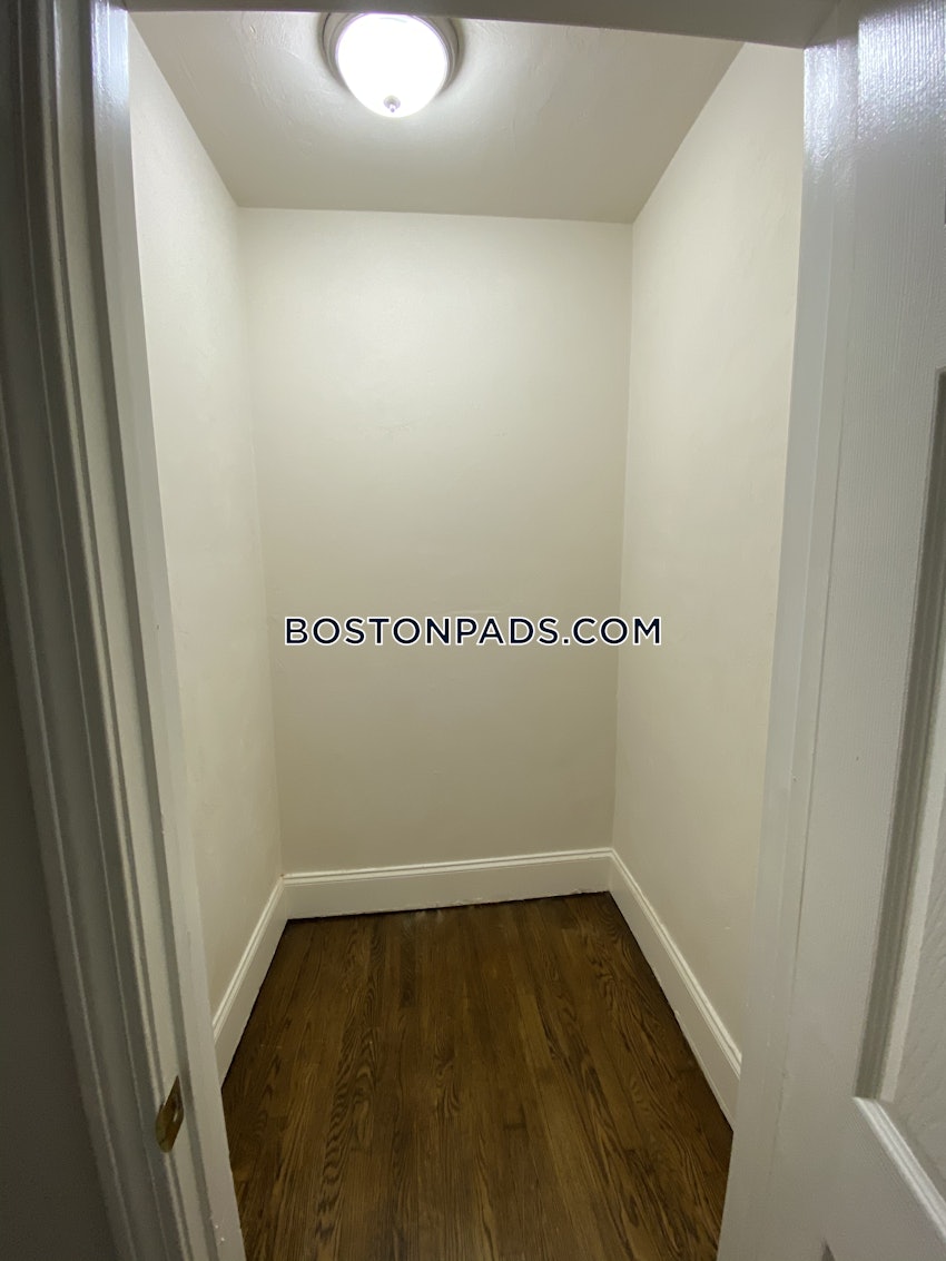 BOSTON - DORCHESTER - BLUE HILL AVENUE - 4 Beds, 1 Bath - Image 14