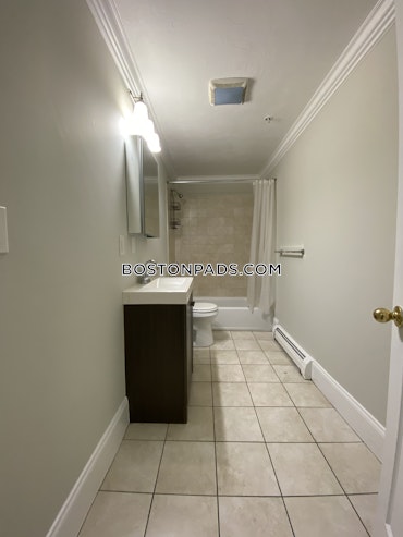 Boston - 4 Beds, 1 Baths