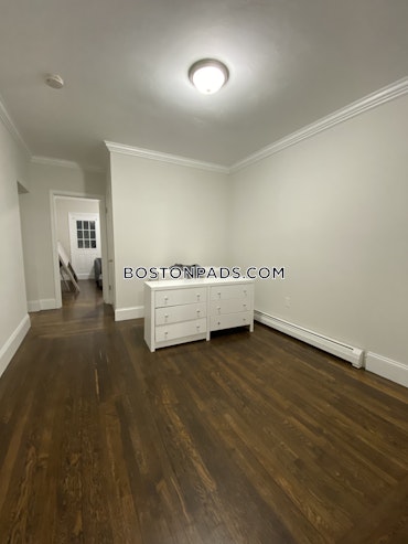 Boston - 4 Beds, 1 Baths