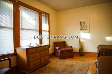 Boston - 1 Beds, 1 Baths