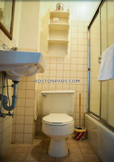 Boston - 1 Beds, 1 Baths