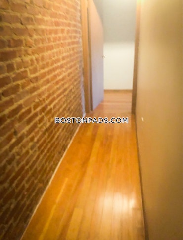 Boston - 3 Beds, 1 Baths