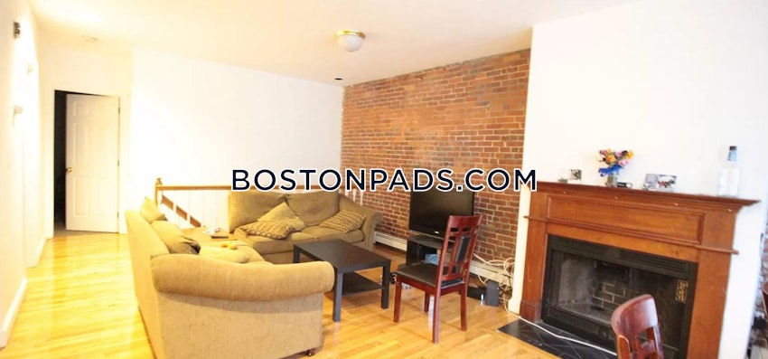 BOSTON - NORTHEASTERN/SYMPHONY - 5 Beds, 2 Baths - Image 1