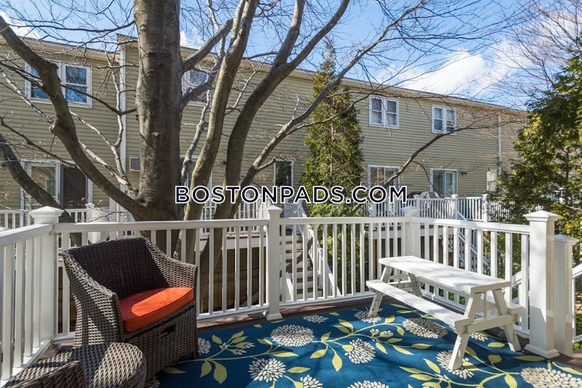 BOSTON - SOUTH BOSTON - WEST SIDE - 2 Beds, 1.5 Baths - Image 4