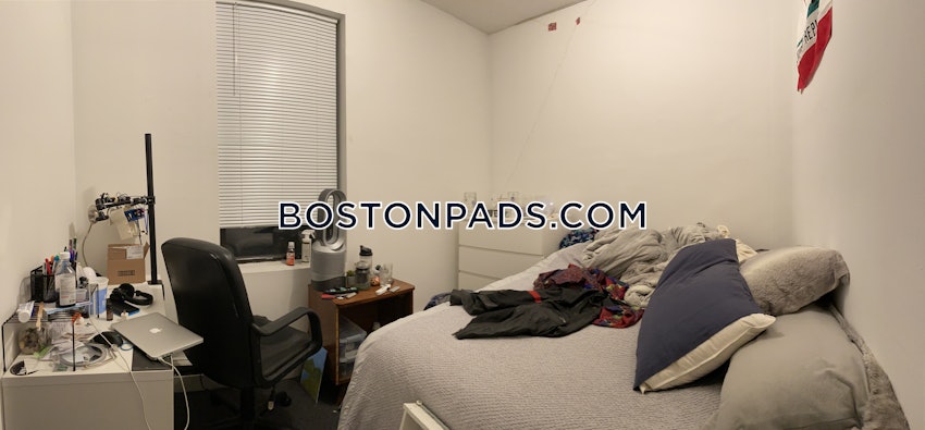 BOSTON - NORTHEASTERN/SYMPHONY - 6 Beds, 2 Baths - Image 9
