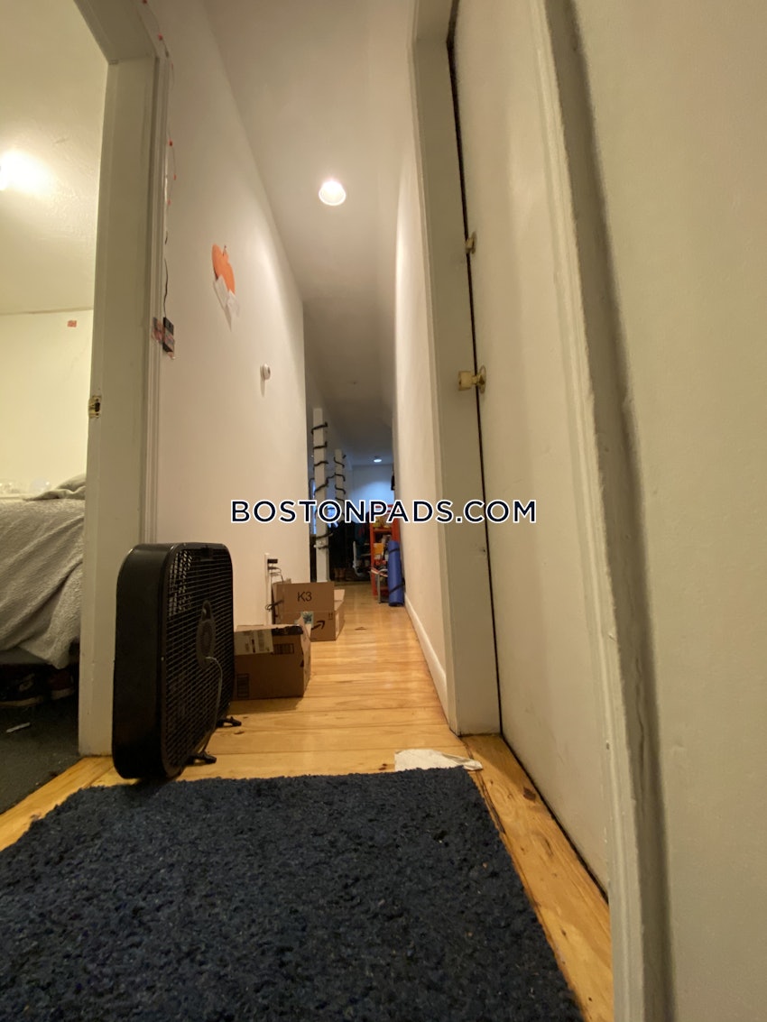 BOSTON - NORTHEASTERN/SYMPHONY - 6 Beds, 2 Baths - Image 24