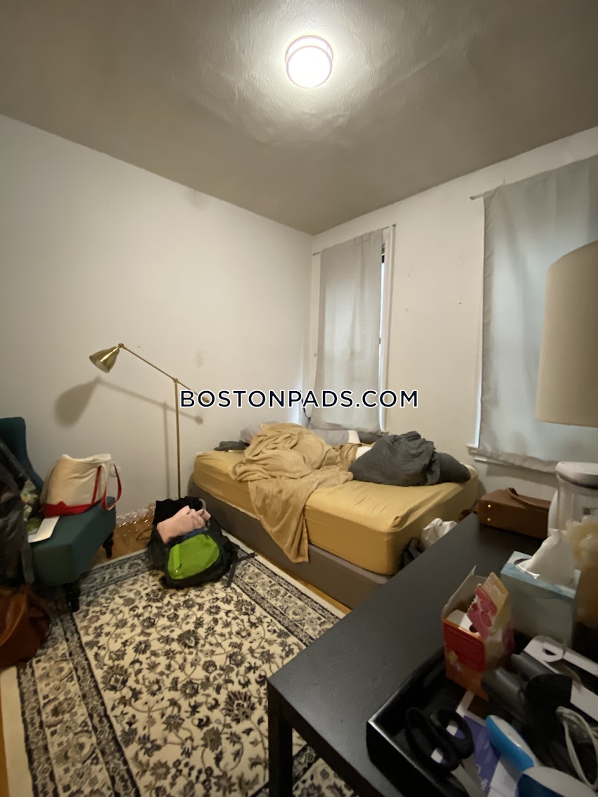 BOSTON - BAY VILLAGE - 3 Beds, 1.5 Baths - Image 6