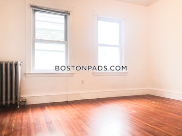 Boston - 4 Beds, 1 Baths