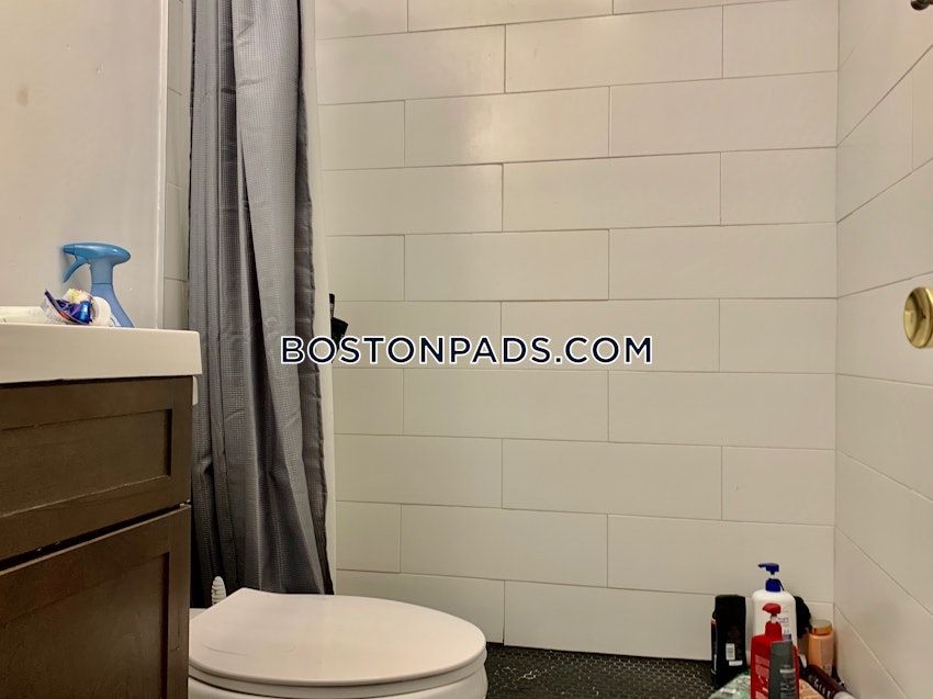 BOSTON - NORTHEASTERN/SYMPHONY - 4 Beds, 1 Bath - Image 16